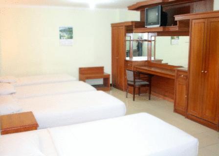 Hotel Cihampelas 1 Bandung Zimmer foto